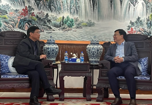 樂天使資源王平衛董事長拜會周鼎大使